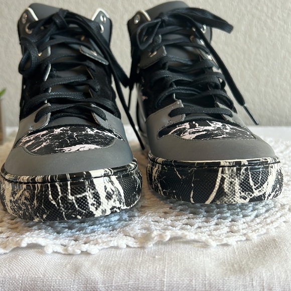 Balenciaga High Top Black & White Marble Sneakers Size 36 - Picture 6 of 14